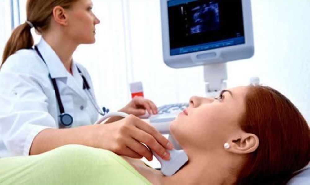 6 признаков, по которым можно определить проблемы с щитовидной железой