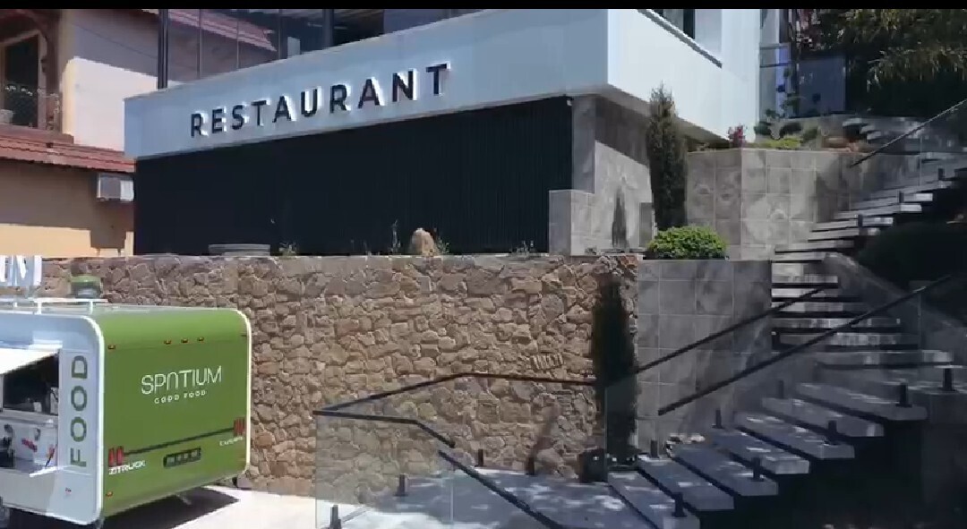 Новый ресторан на Большом Ахуне