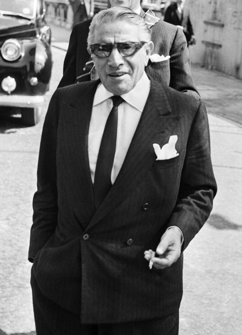 Интересные факты и мысли великих людей-от Сократа до Трампа.