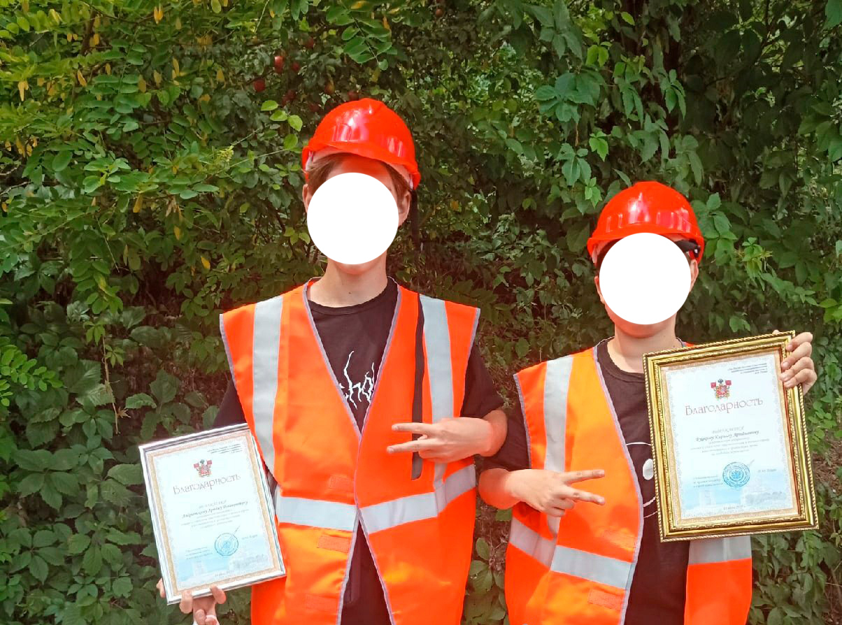 В Севастополе регулировать движение на дорогах начали… дети