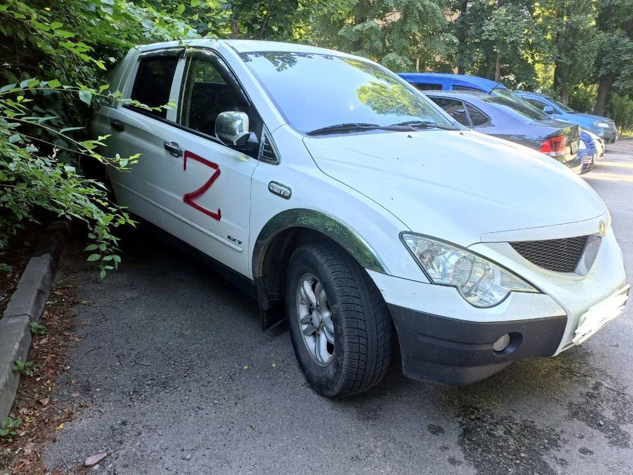 Легковые машины воронеж. Автомобиль. Машины России. Городской автомобиль. Украинские автомобили.