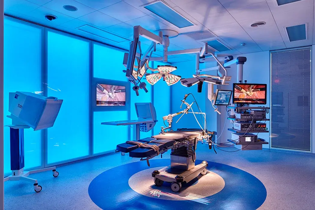 На рентгене не дышать: почему в российских поликлиниках и больницах может возникнуть дефицит медицинского оборудования?