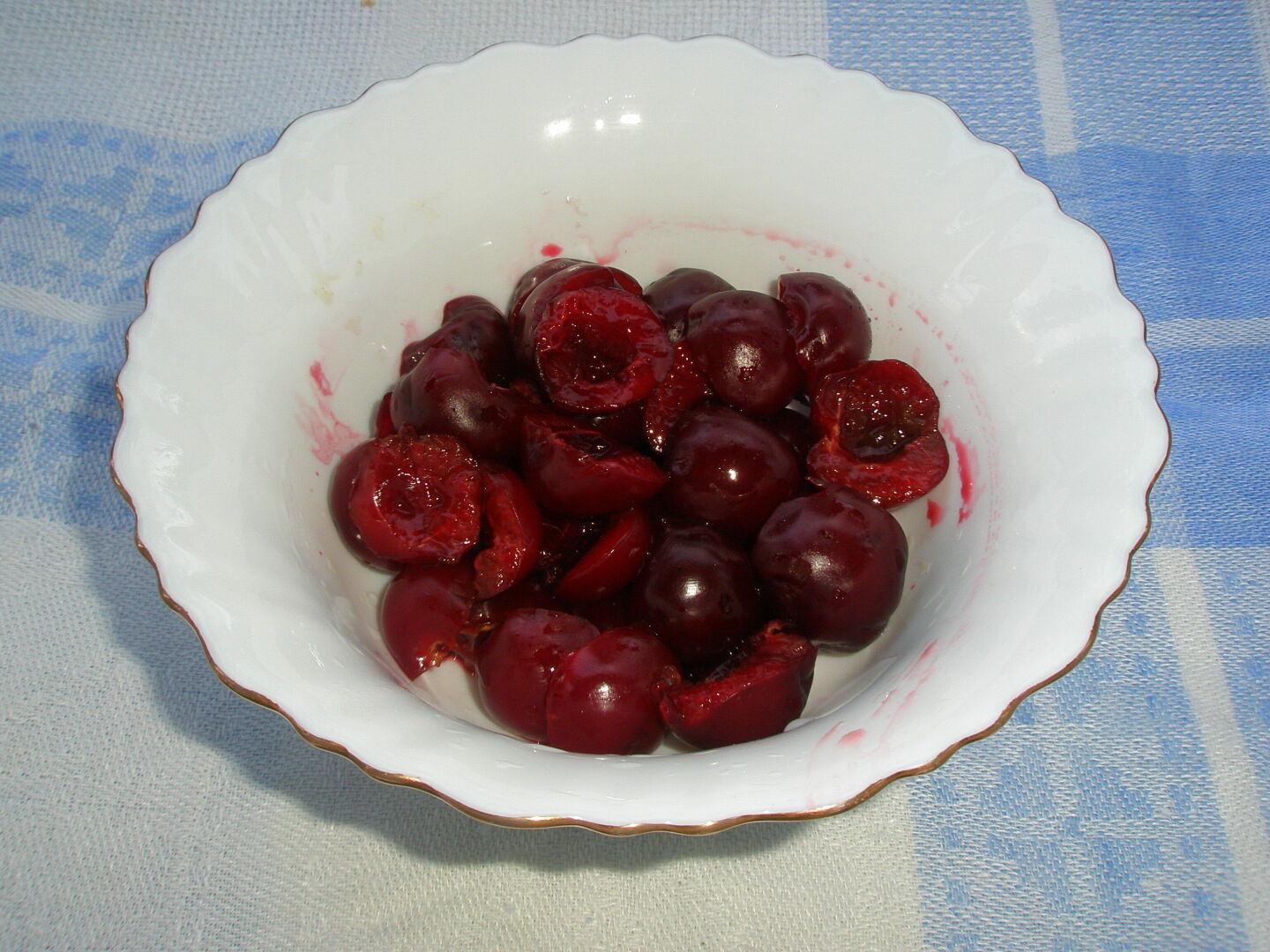 Рецепт творожной запеканки с вишней