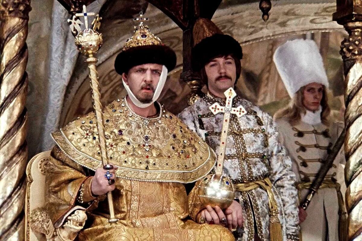 Давно я уже не зажигал советские темы: лучшие советские комедии (топ-5)