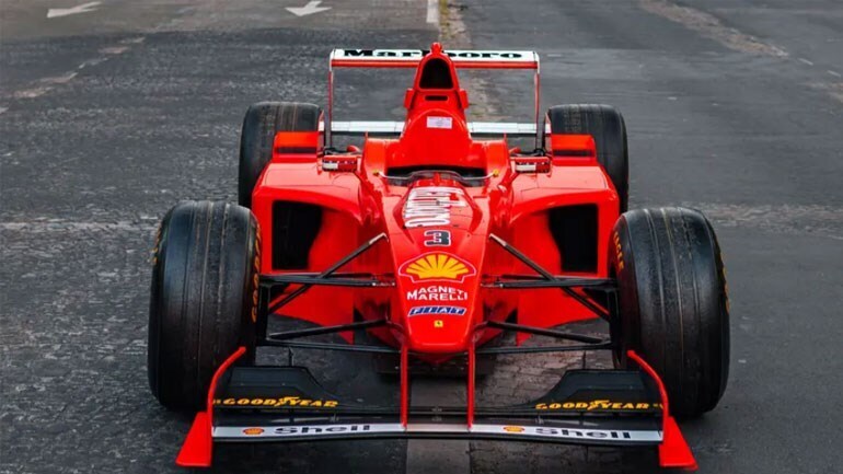 Ferrari F300: автомобиль Михаэля Шумахера выставлен на аукцион