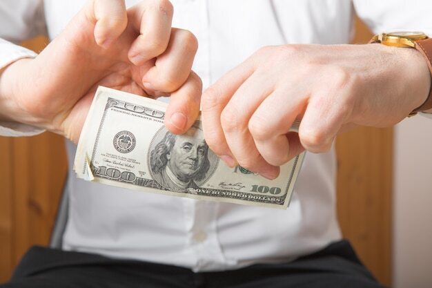 Поквартирные продажи или как вы отказываетесь от ненужных покупок, которые вам навязывают дома?