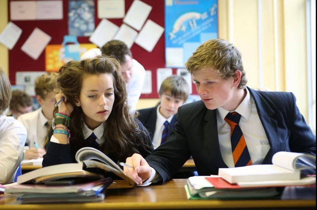 Школа-2022: кто, как и чему будет учить российских школьников с 1 сентября 2022 года по новым образовательным стандартам?