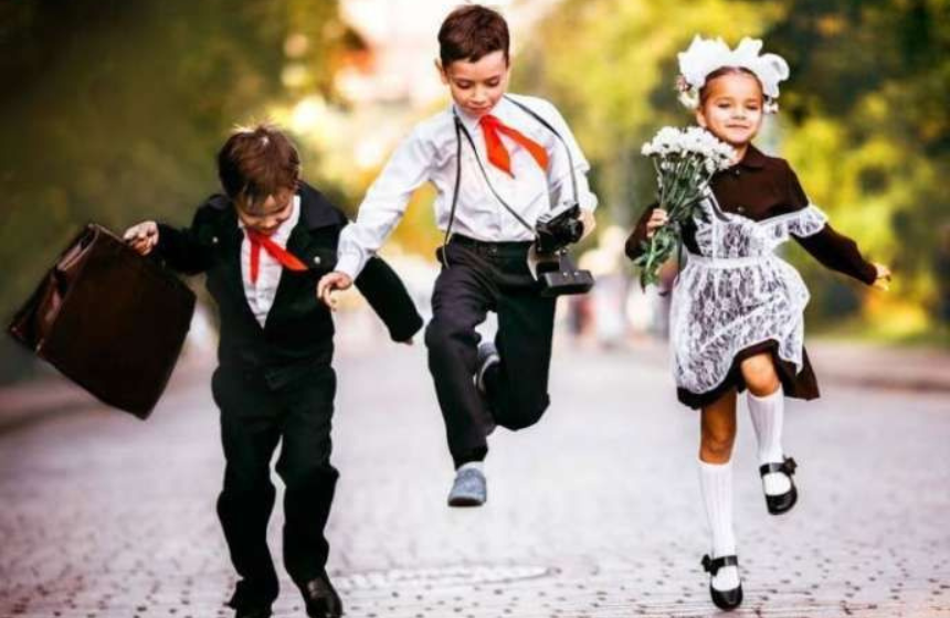 Нововведения в школах в новом учебном году: 5 изменений, с которыми столкнутся школьники с 1 сентября 2022