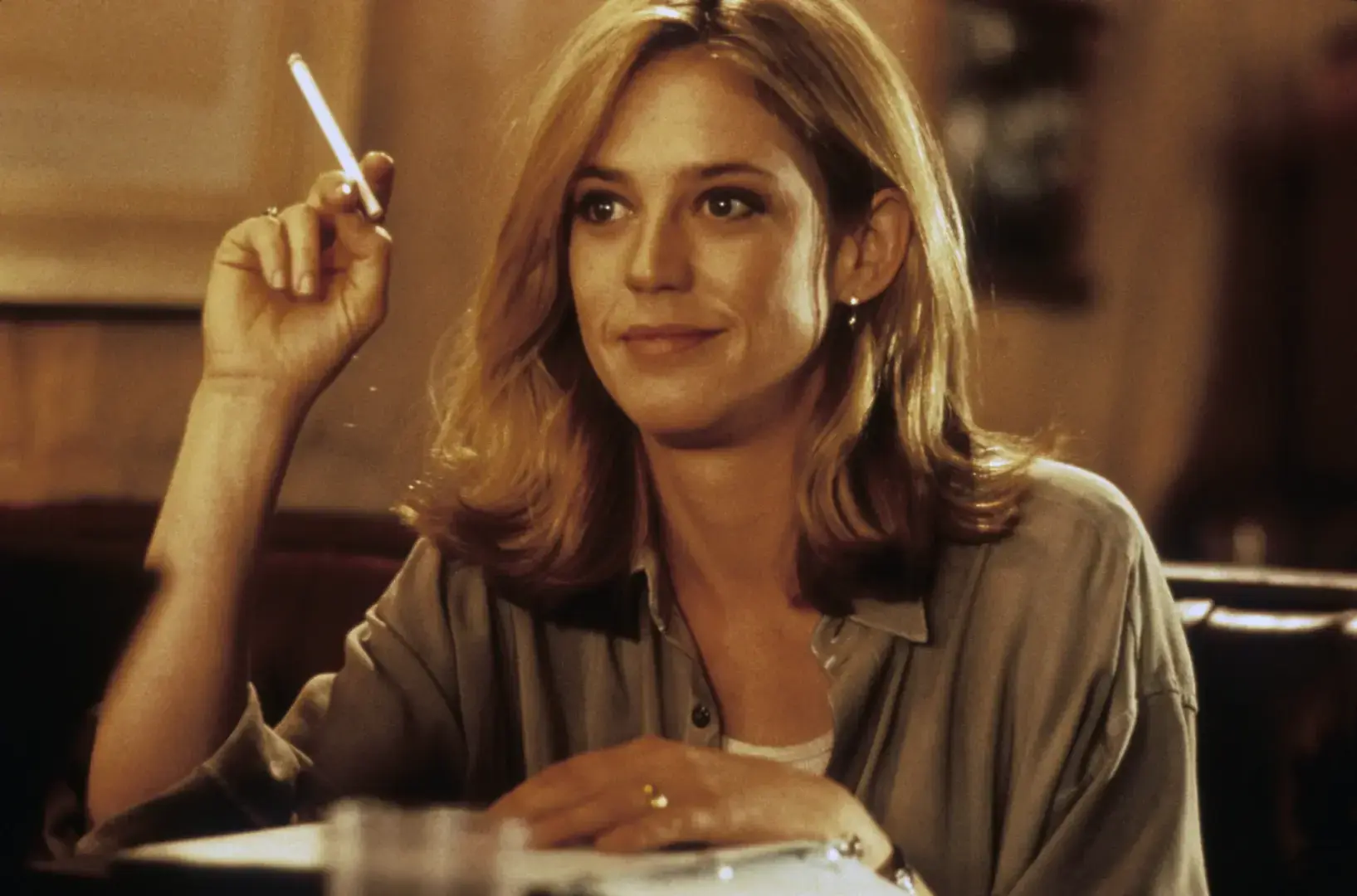 Что лучше книга "Хрустальные рыцари" или фильм Универсальный солдат 1992 года?