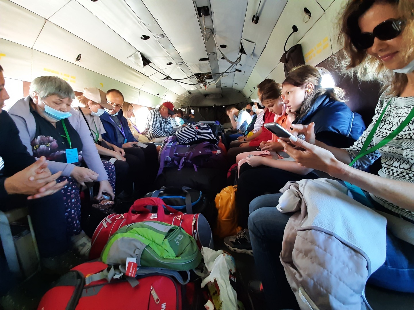 Земля в иллюминаторе.