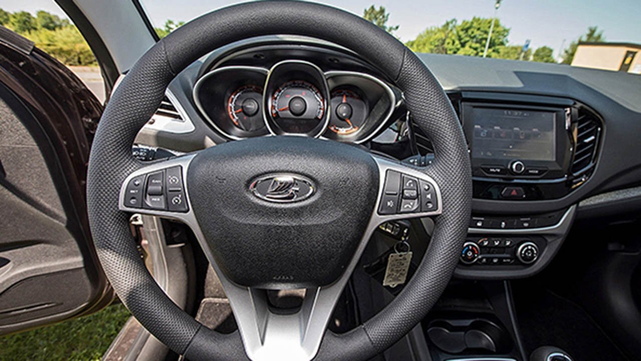 «АвтоВАЗ» начал кампанию по отзыву Lada Vesta