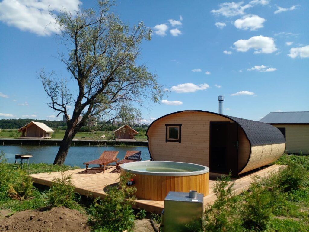 Какой выбрать глэмпинг?