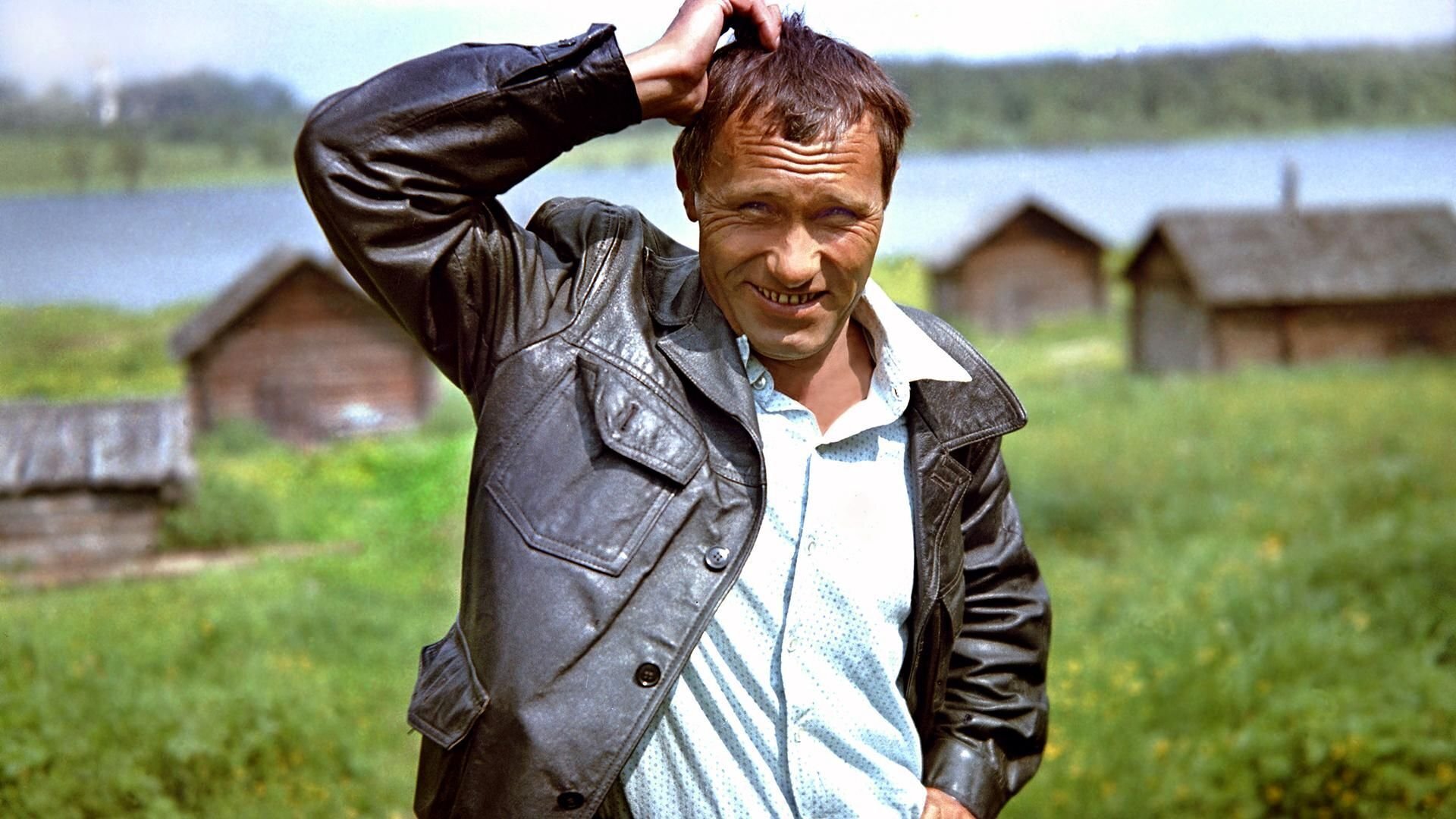 Настоящий человек в современном мире: что нужно сделать для того, чтобы им остаться на всю жизнь? Как не дать человеку превратиться в жалкое подобие?