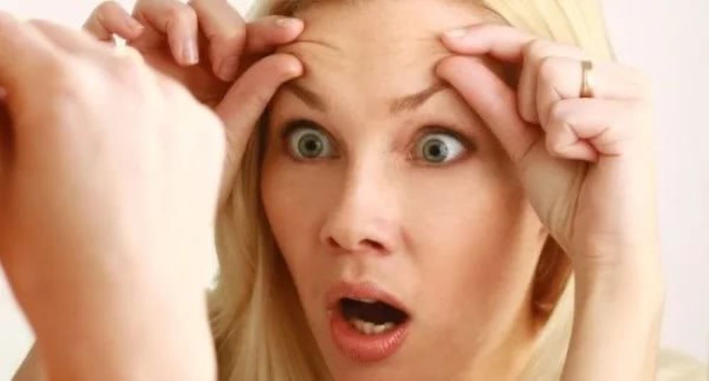 Когда и где возникают первые морщины?