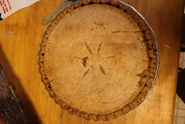 Мамин пирог с курицей в горшочке