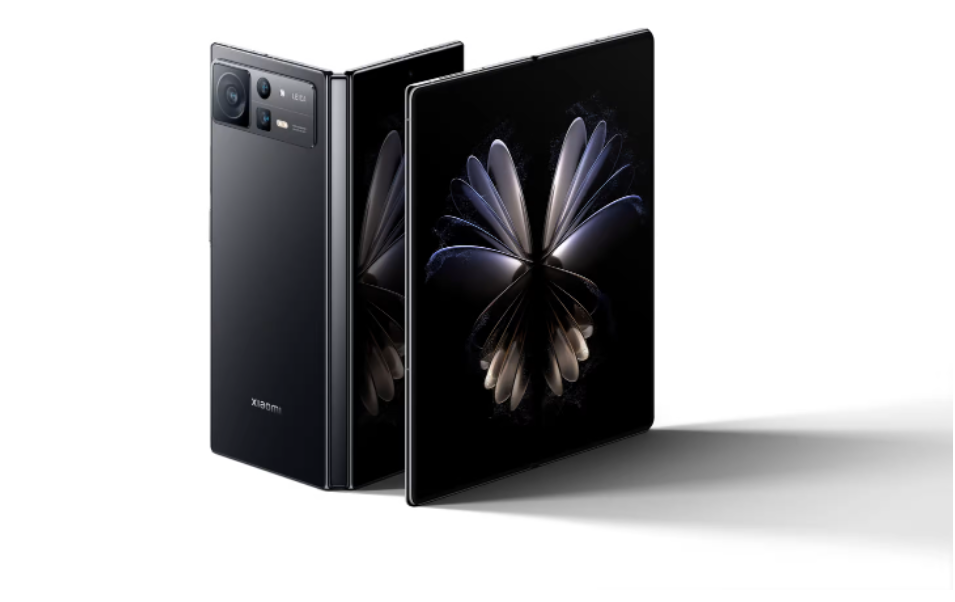 Xiaomi берет складную борьбу с Samsung с более тонким флагманом Mix