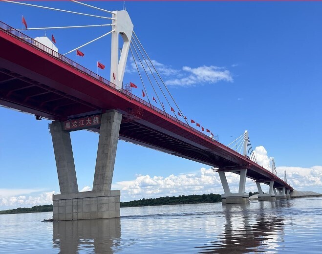 На что похожа жизнь вдоль границы России с Китаем