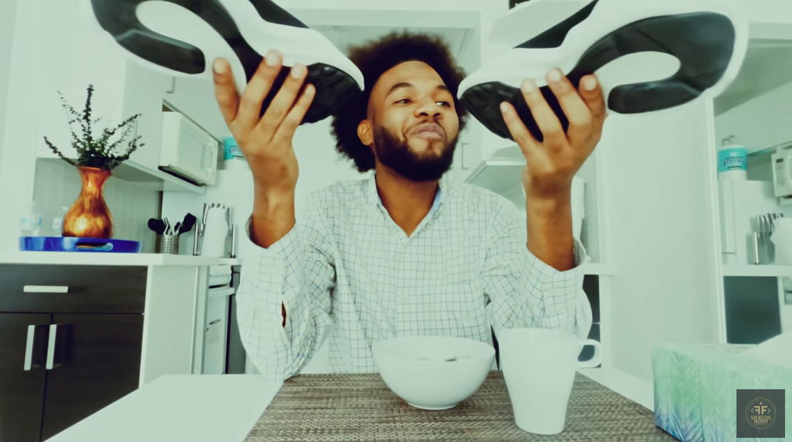 О чём нынче поют "за бугром"? Песня - образец общества потребления