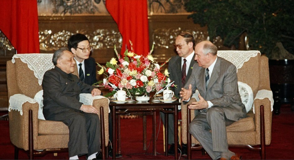 Для Си Цзиньпина и других сильных мира сего Горбачев точно показал, чего не следует делать.