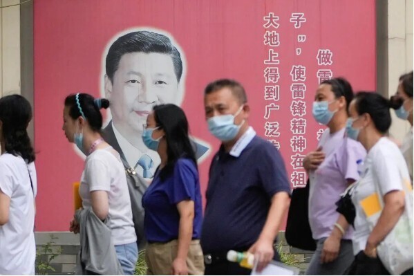 Для Си Цзиньпина и других сильных мира сего Горбачев точно показал, чего не следует делать.