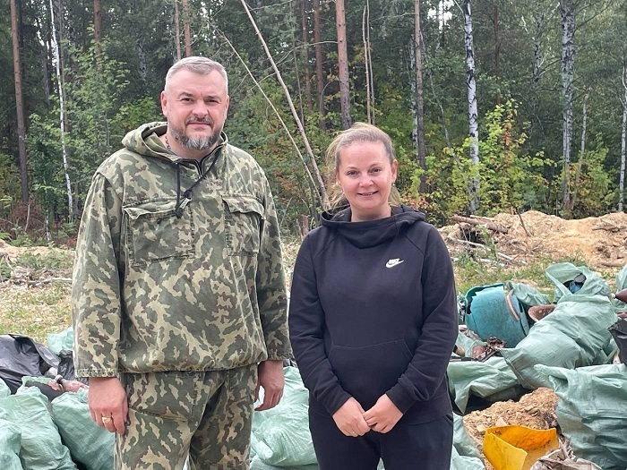 Субботник с кандидатами в депутаты.