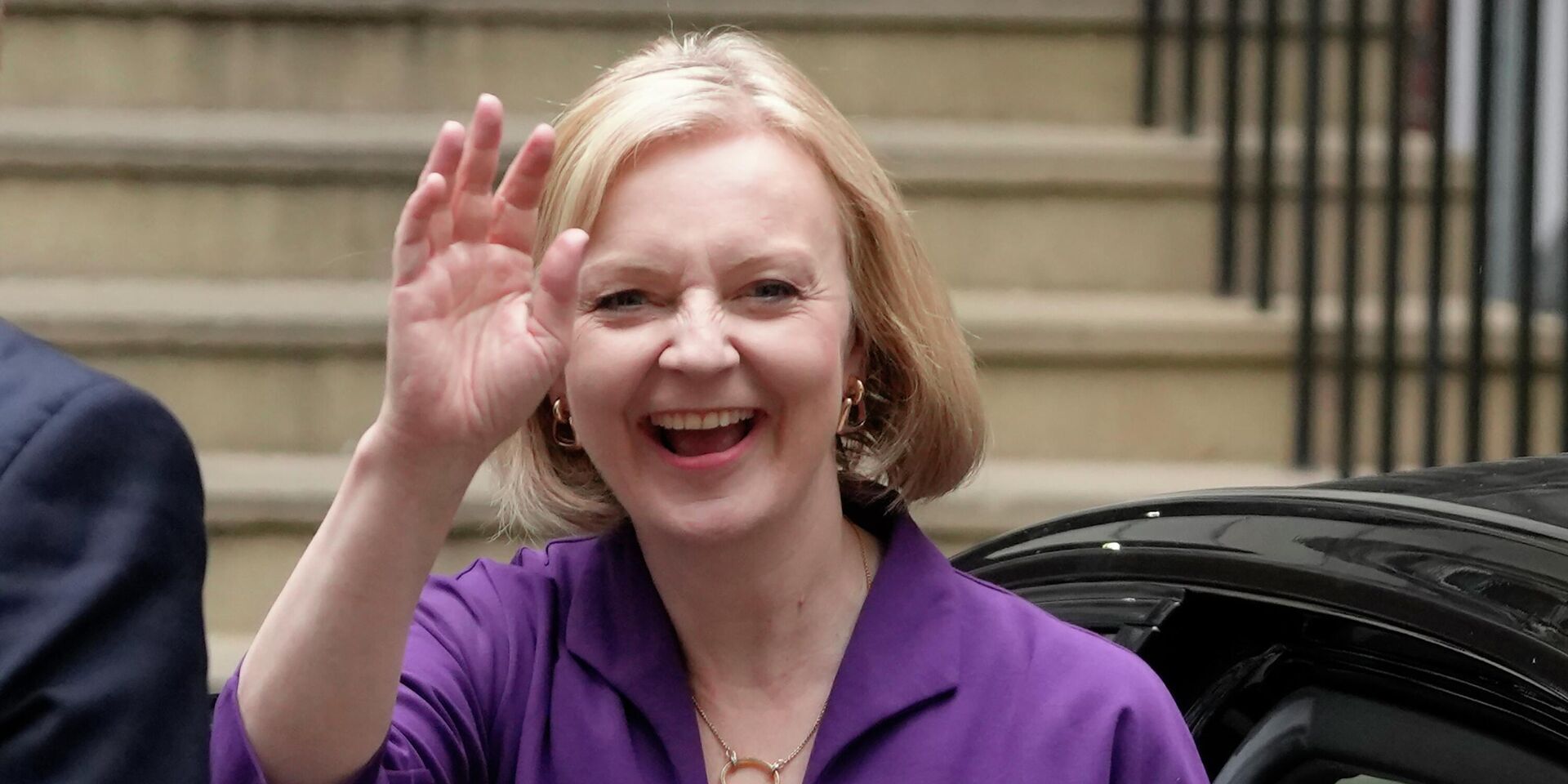 Лиз Трасс собирает в правительство единомышленниц, которые достойны такого премьера. Девочки, вы куда???