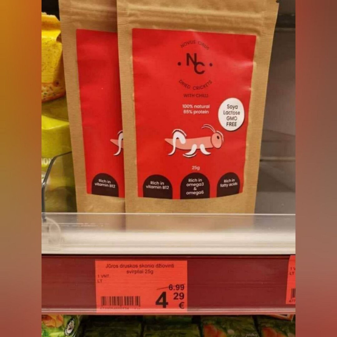 Инсектодиета: литовцев приучают к сушеным кузнечикам