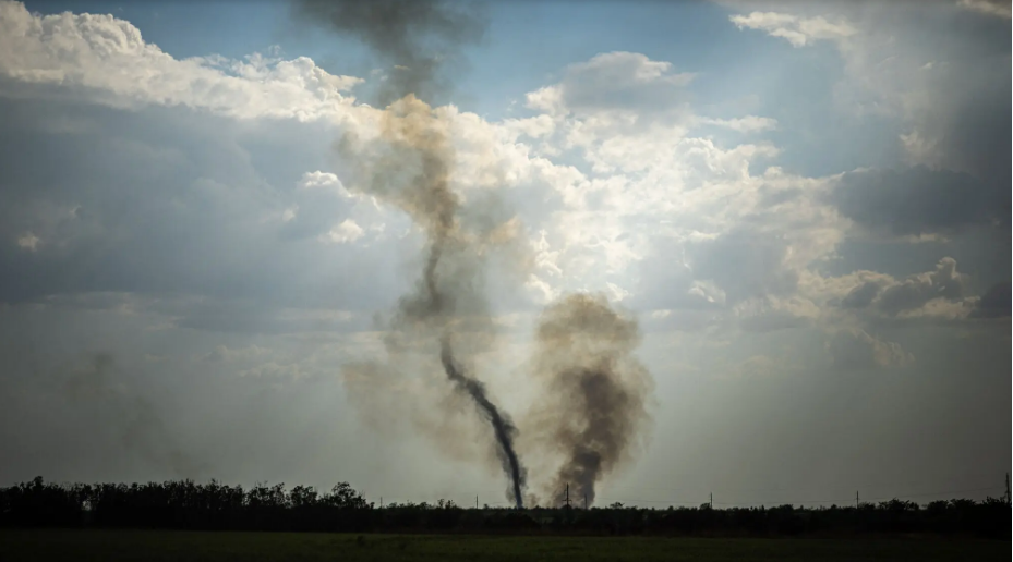 Украинская атомная станция отключена от сети после обстрела, разжигает пламя