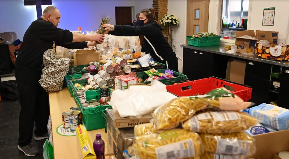 Борющийся приморский город показывает проблемы для нового лидера Великобритании