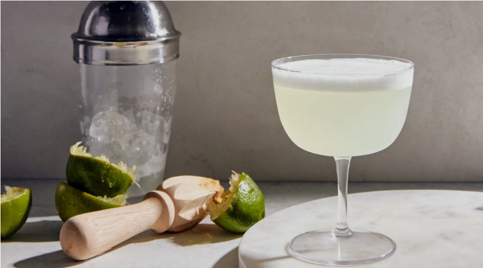 Встретим 2022 год не только шампанским.