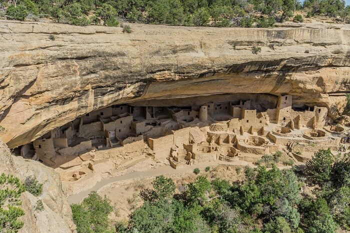 Длинный дом