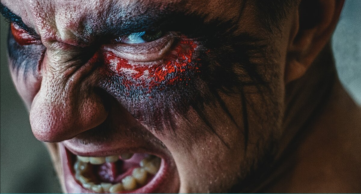 Создание общественного мнения, как способ манипулирования массами в достижении собственной цели.