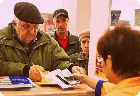 Право на получение пенсии в кассе банка