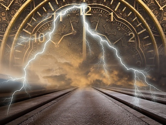 "Машина времени". Одна попытка. В какую дату времени отправились бы Вы и что там изменили, какую ошибку исправили, кого бы хотели увидеть, поговорить?