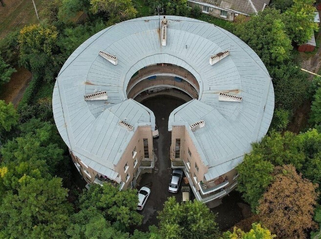 Почему в СССР строили круглые дома