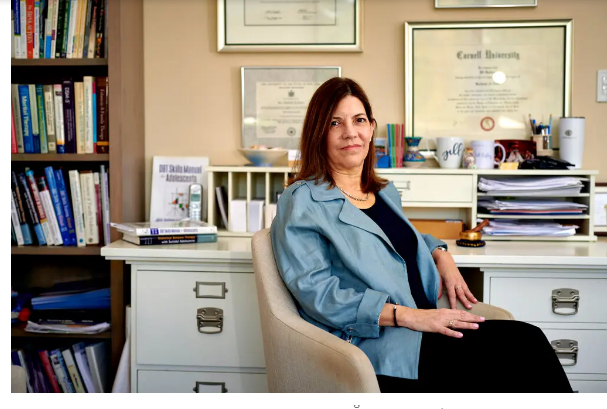 "Лучший инструмент, который у нас есть" для подростков, наносящих себе вред и склонных к суициду.