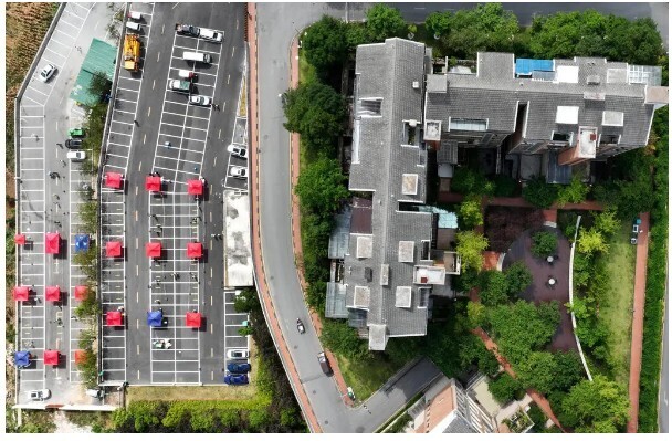 Автобус, везущий людей на карантин, разбился в Китае, погибли 27 человек