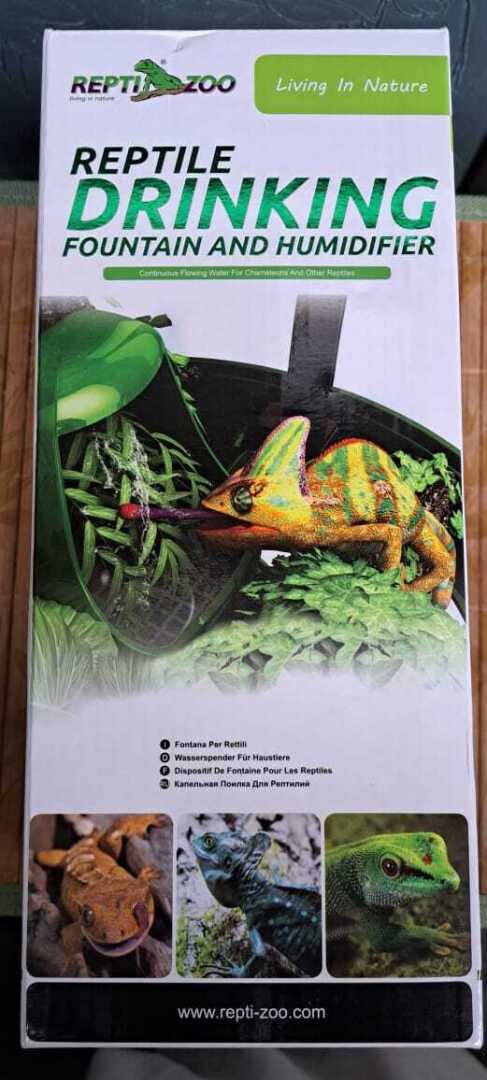 Поилка капельная Repti-zoo. Обзор
