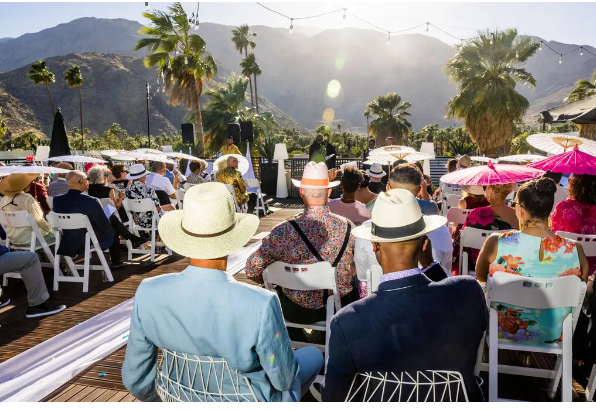 Что ты надела на ту свадьбу?