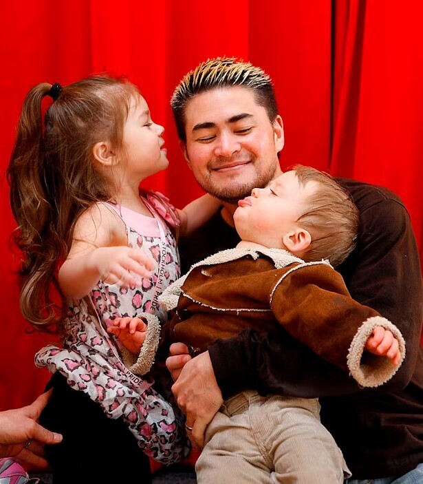 Трансгендерных мужчин и небинарных людей просят прекратить терапию тестостероном во время беременности