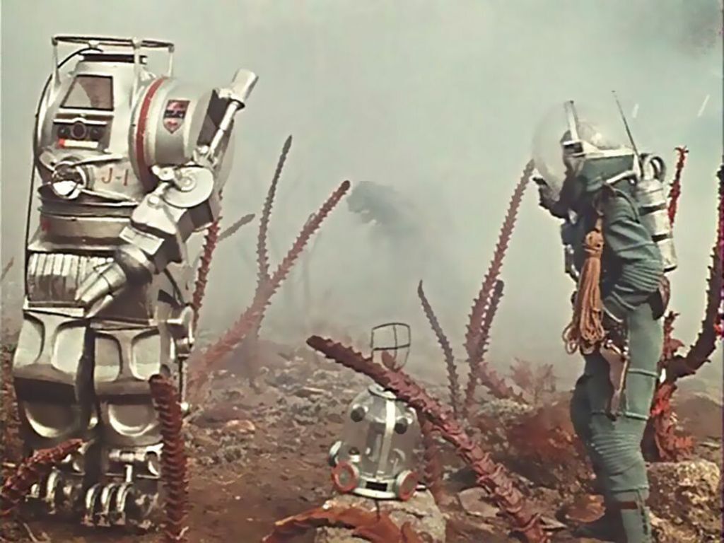 Почему СССР так сильно интересовался Венерой, когда США и Европа бросала все усилия на изучение Марса!