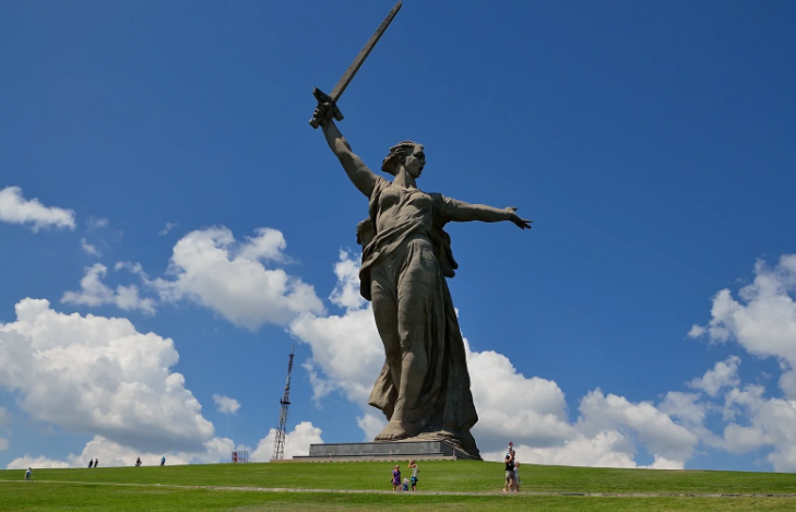 Европа разрушает свою экономику, а мир смеётся над ней