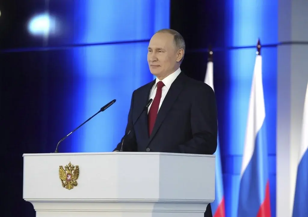 К кому на самом деле обращался Путин на выступлении: Путин говорил не об Украине, а о США?