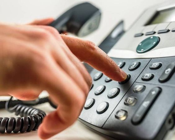 Можно ли обратиться на горячую линию 122 анонимно?