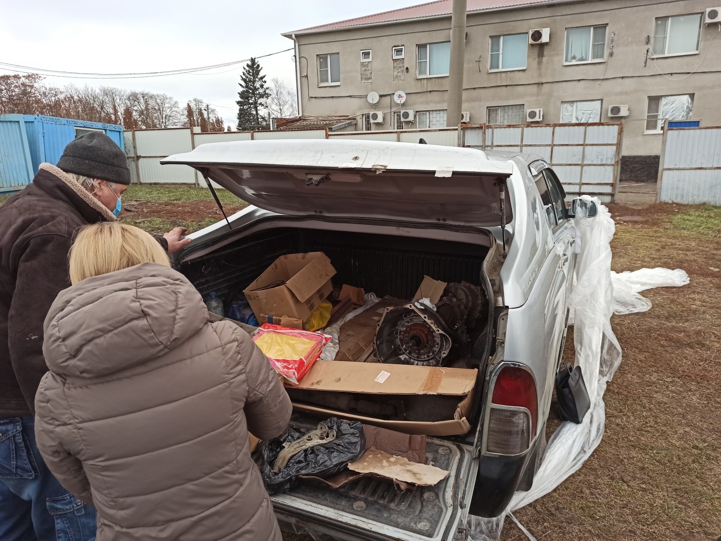 Судья может совершать преступления, соверши, я, наезд на линию, пару метров - ходи, дорогой, пешком!