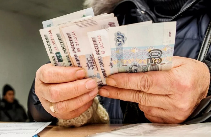 Выплата 10000 военным пенсионерам в октябре 2022 года: кому положена прибавка, кто сможет получить? Свежие новости