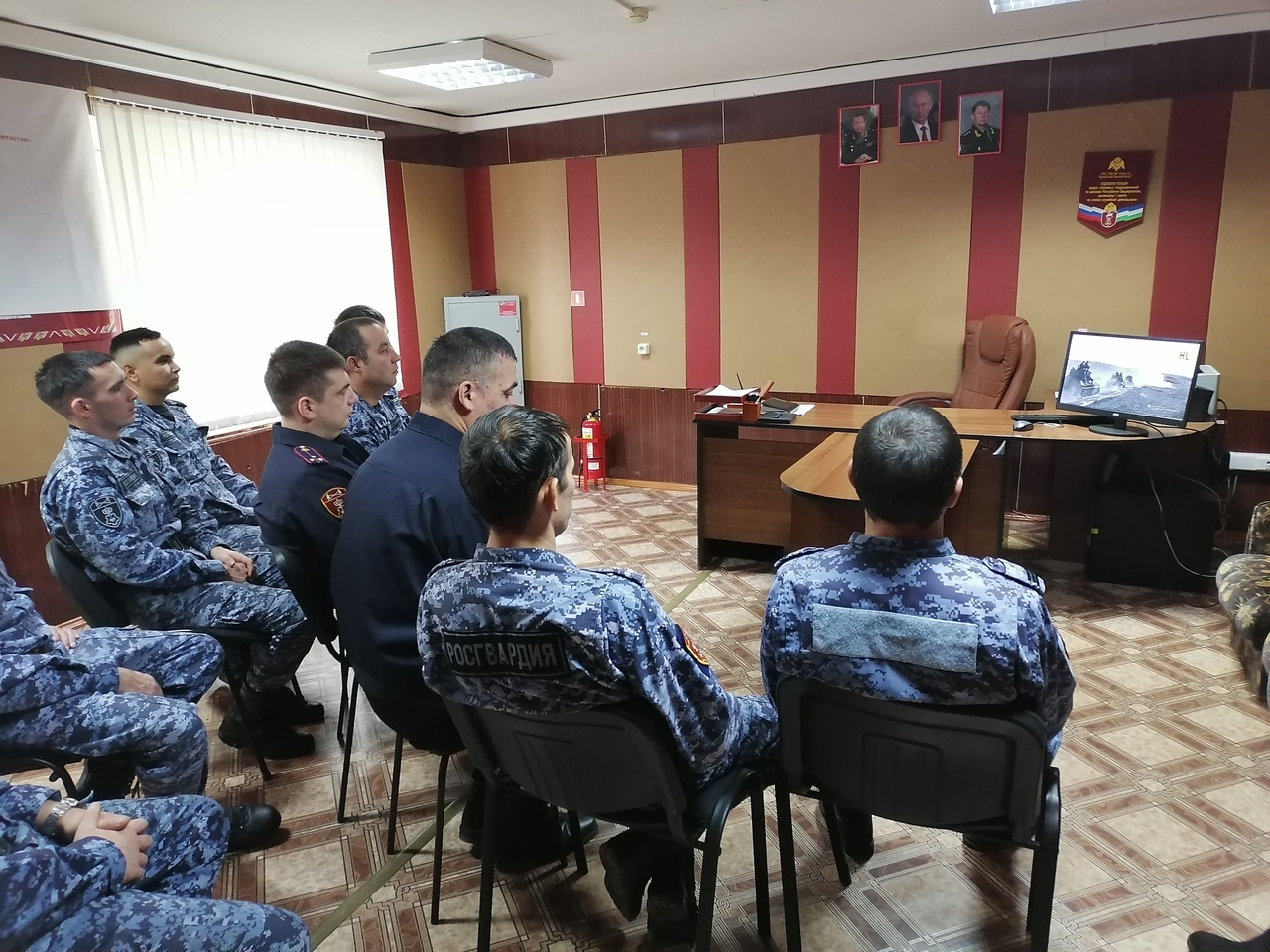 В Башкирии сотрудники вневедомственной охраны посмотрели документальный фильм о Второй мировой войне