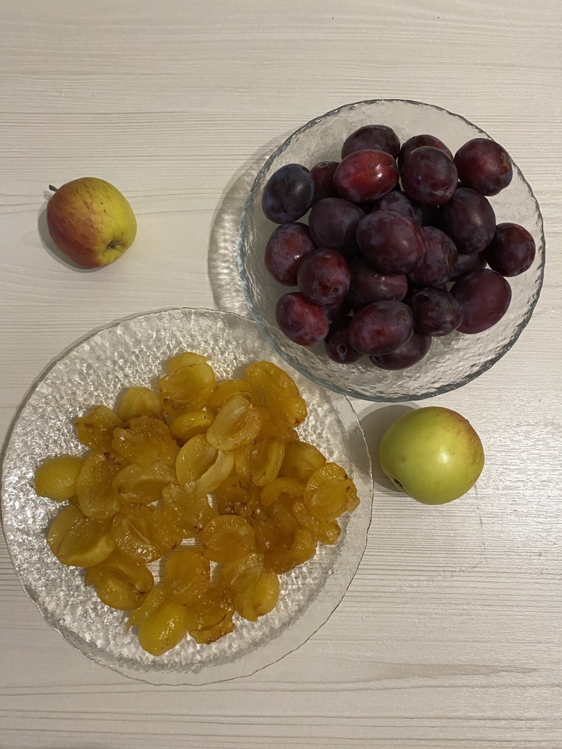 Осенний рецепт: карамельный пирог со сливой на сковороде, без духовки. Простой рецепт: проверено, быстро и вкусно