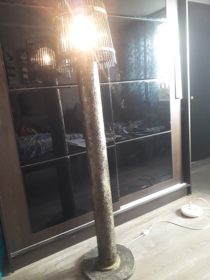 Торшер своими руками... из туалетной бумаги