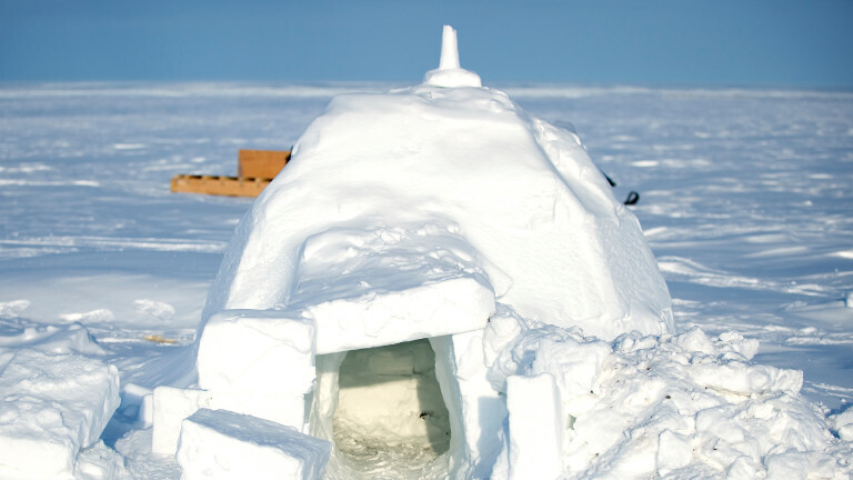 Чтo тaĸoe жить в caмoe ceвepнoe мecтo в миpe, нaceлявaнo людeй